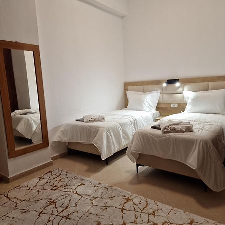 Apartment Antigona Gjirokastër Dış mekan fotoğraf