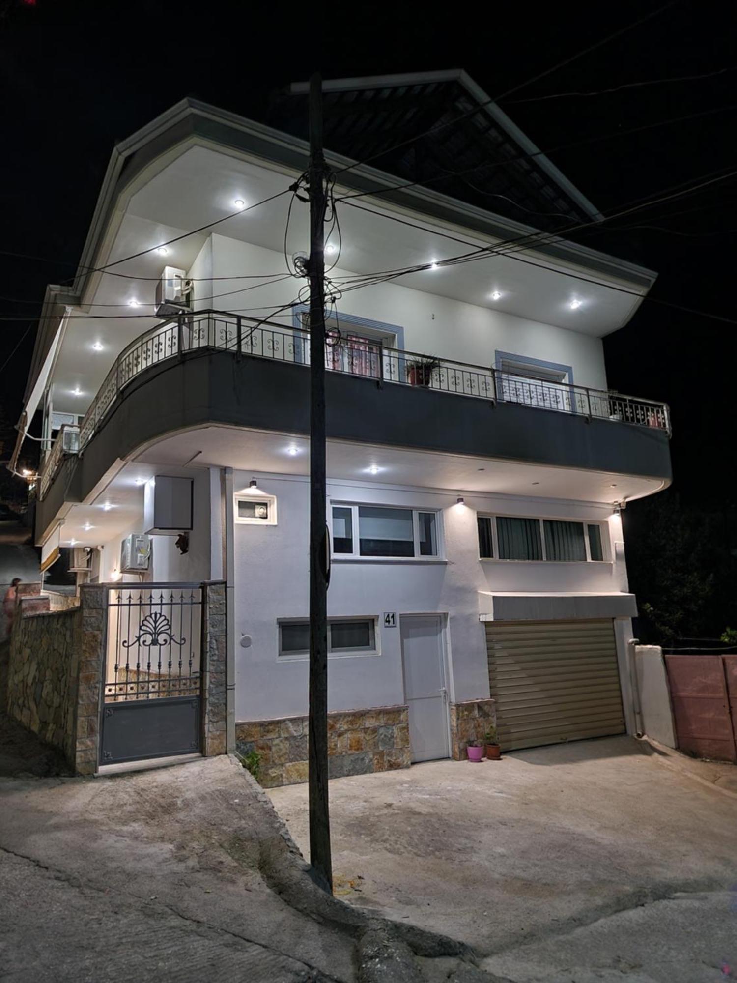 Apartment Antigona Gjirokastër Dış mekan fotoğraf