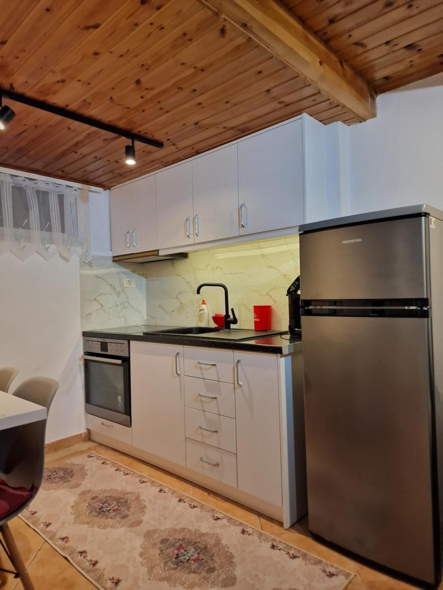 Apartment Antigona Gjirokastër Dış mekan fotoğraf